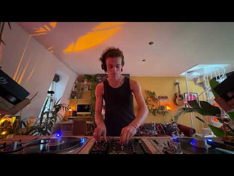 AMBIENT & DEEP MIX | EP016 - MARCUS WAXX