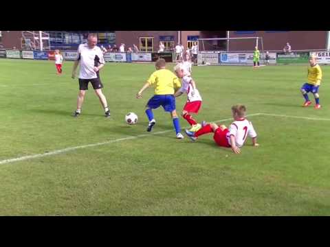 Staphorst JO9-1 tegen SJO Dalen DSC JO9-1