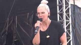 Stefanie Heinzmann 01.07.17 @ Rewe Family München (In The End)