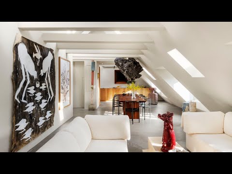 A Stunning Penthouse Apartment Renovation with Daylight