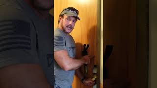 Dale Comstock & Joe Teti How To open locked Hotel Door
