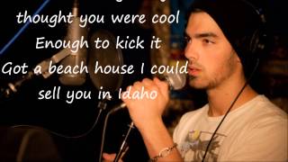 Jonas Brothers - Thinking About You (Lyrics on screen)