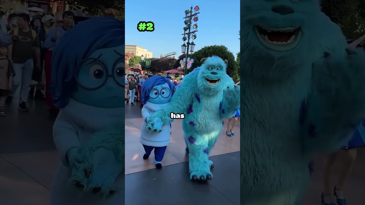 3 STRICT Rules Disney Cast Members Have to Follow 🚫 #disney#shorts  #disneyland #subscribe