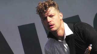 The Hives &quot;Bigger Hole To Fill&quot;