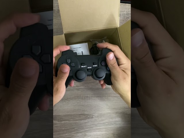 Vídeo relacionado con Voiakiu juegos - Decoraciones clásicas retro, pequeña máquina videojuegos, colgante clásico para regalos fiesta videojuegos, cumpleaños, regalo para niños