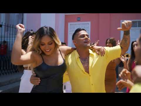 Gran Orquesta Internacional - Entre Blancas y Negras (Videoclip Oficial)