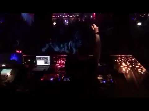 Arado plays Francesco Squillante - You Don’t Stop @102 Club (Germany)