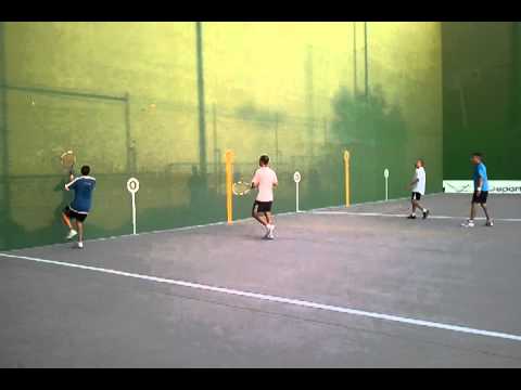 frontenis preolimpico open de Rivas cuartos último tanto con 21 iguales Alvaro y Rober vs Javi y Raúl