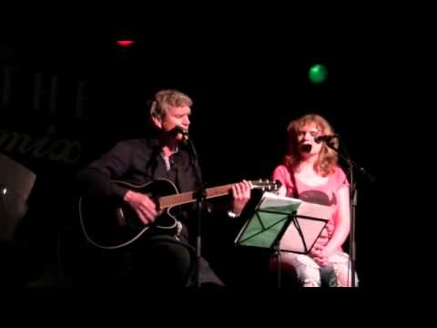 Nina en Rob Bless the broken road