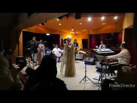 Cinta Warna Iris - Khairat KDI (Live @ Lion Studio Singapore