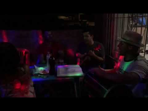 GRUPO À VONTADE BAR DO TINO NO BAIRRO SÃO LOURENÇO VELHO