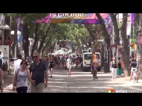 Riccione a poche ore dal week end della Notte Rosa 2014