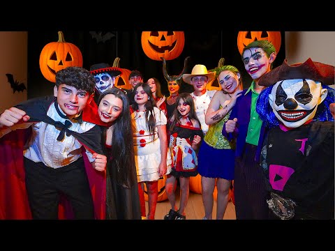 It was supposed to be a Halloween party but... 😨