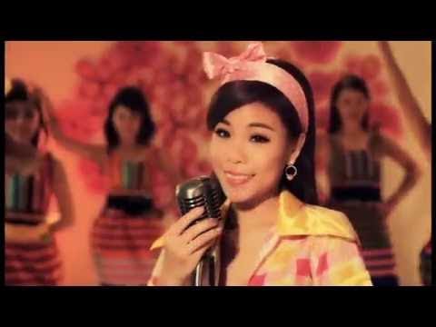 依文 - 欢乐今宵 + 我见你就笑（轻快组曲）