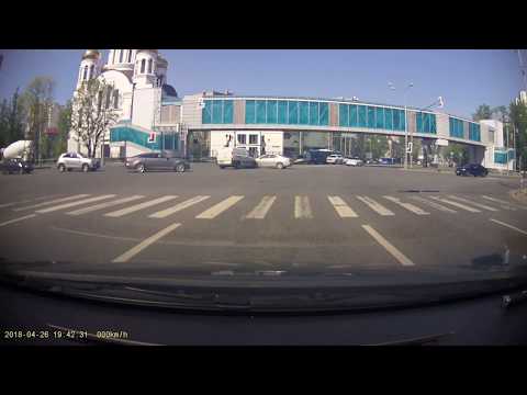 Авария в Москве на улице Ярцевской