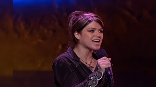 Kelly Clarkson - It's Raining Men (The Weather Girls Cover) [American Idol Season 1 Top 4 2002] [HD]