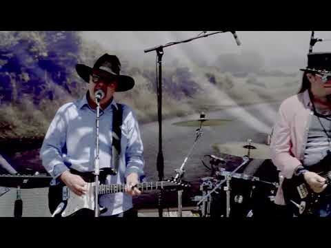The McCoy Brothers Band  covering  "Born in Chicago" Nick Gravenites -Paul Butterfield