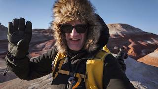 Battling the cold photographing Bentonite Hills, Utah