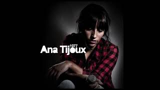 Download lagu Ana Tijoux - 1977 mp3 Download lagu Ana Tijoux - 1977 mp3