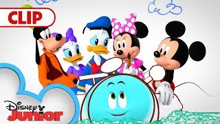 Crayon World! 🌈 | Mickey Mouse Funhouse | @Disney Junior
