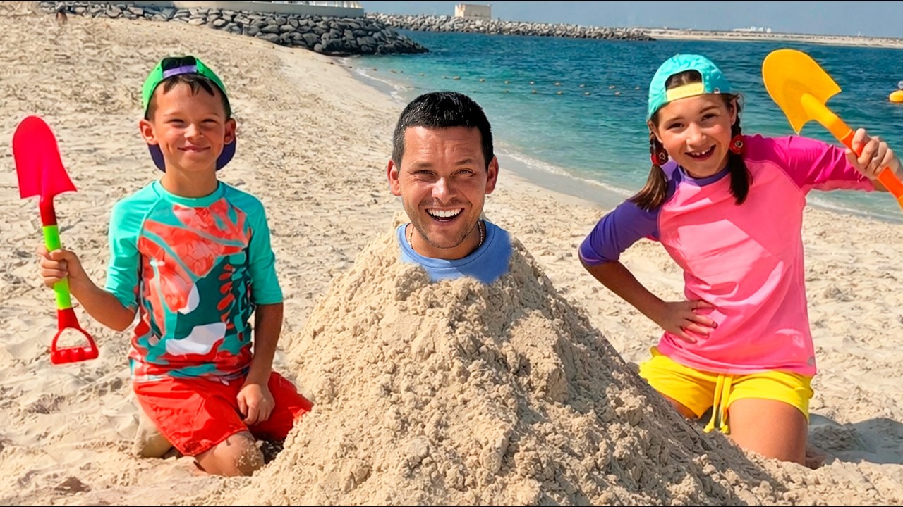 Fun kids adventures of Sofia and Max in the sand on the Beach!