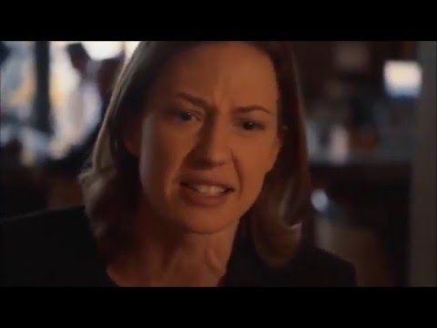 [The Leftovers] Nora bar scene - "You're not in pain!"
