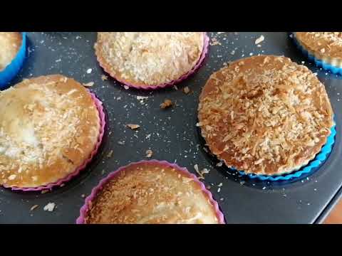 Simple Coconut Cupcake recipe || How to make Coconut queen cakes || Coconut cake, easy