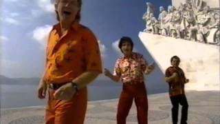 Flippers,Santa Maria Goodbye