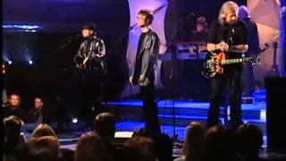 Bee Gees - Man In The Middle [Live by Request]