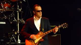 Joe Bonamassa - Spanish Boots - 10/21/15 Metro Radio Arena - Newcastle, UK