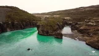 preview picture of video 'Drone over Icelandic river - BEAUTIFUL'