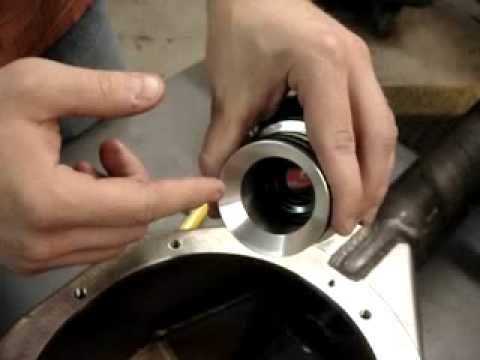 Concepts: Spidertrax High Performance Oil Seal Install