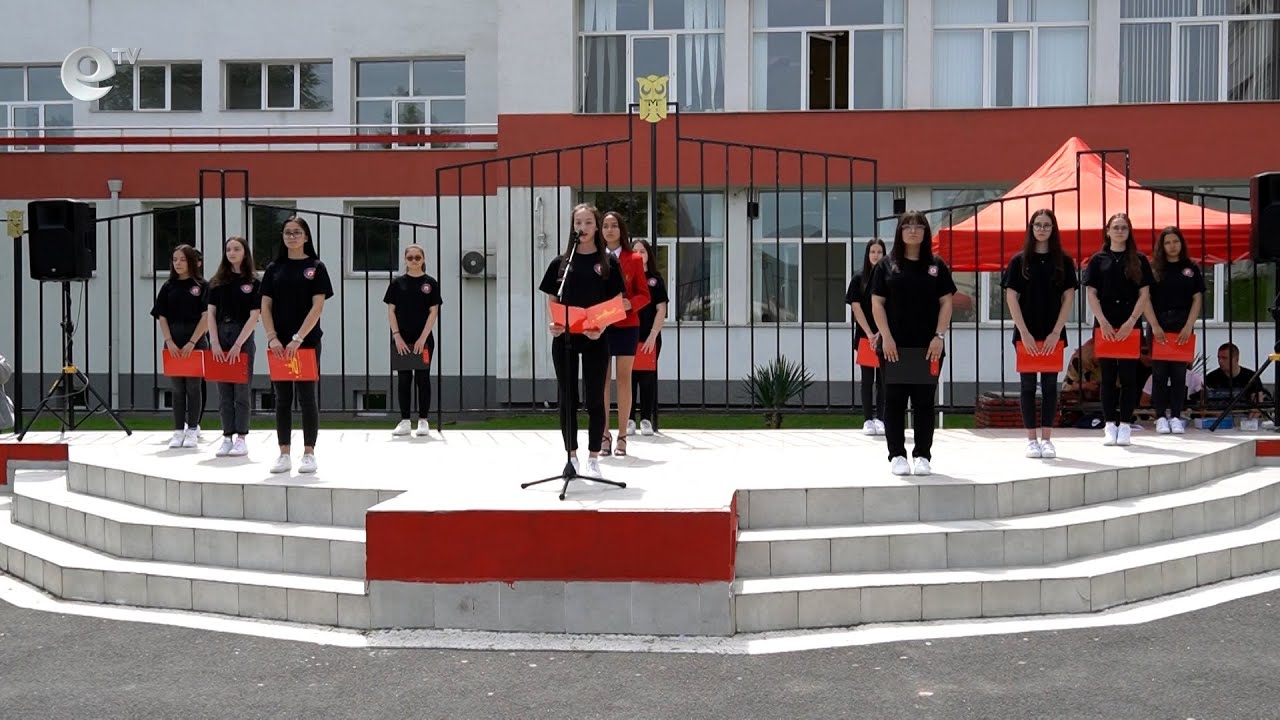 Поетичен рецитал за Деня на Ботев в Кърджали