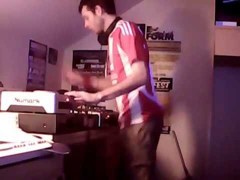 Marvin Parks Deck Jammin IN THE SAFETY OF THE HOME.wmv