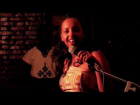 Bezawit Zeleke - Menor Jemreyalehu - ቤዛዊት ዘለቀ - መኖር ጀምሬያለሁ - Ethiopian Music