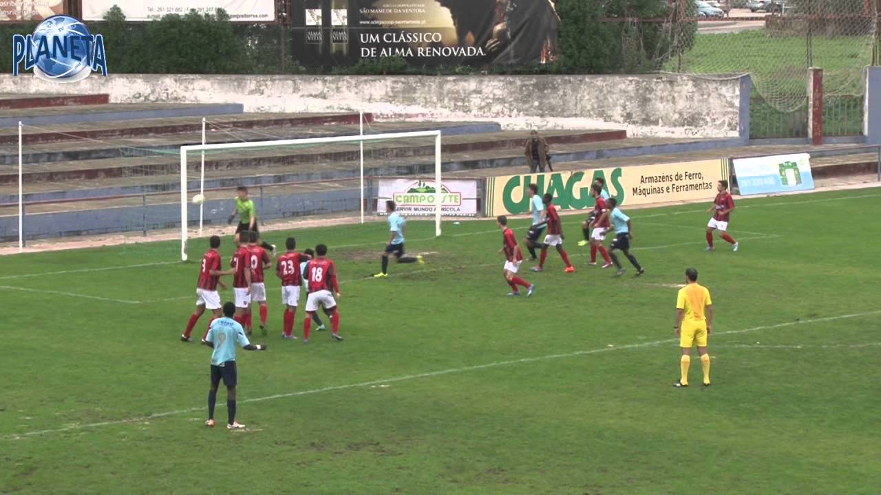 Resumo Fut11 Júniores: TORREENSE 3 x 1 SACAVENENS...