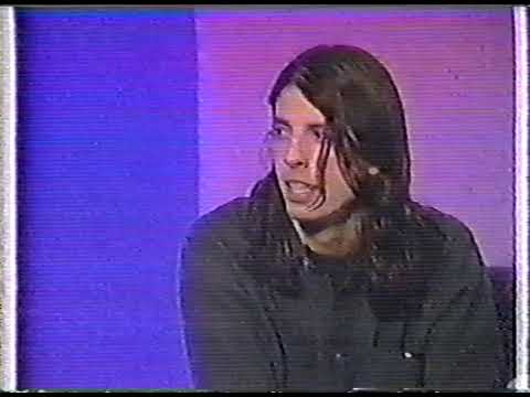 MTV News - Dave Grohl talks Everclear (12/1/95)