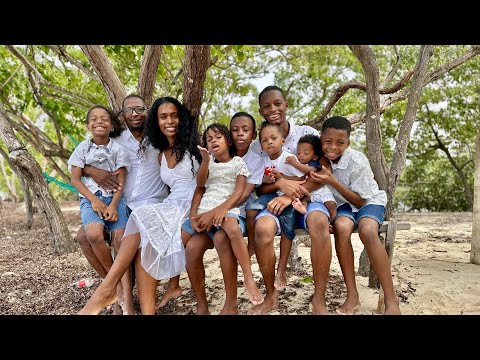 Meet The Stone Family Living in Jamaica | 7 kids 🇯🇲