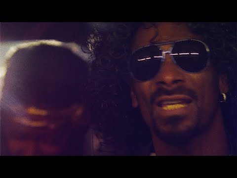7 Days of Funk - Snoop & Dam-Funk - Hit Da Pavement (Official Video)