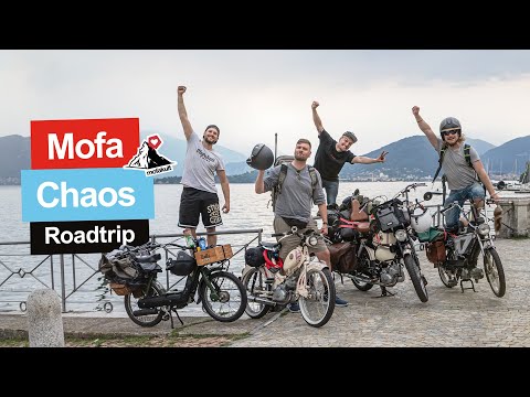 We're riding our mopeds to the sea! (Part 1)