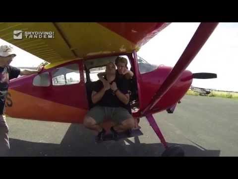 Boris Filipovic skydiving tandem jump