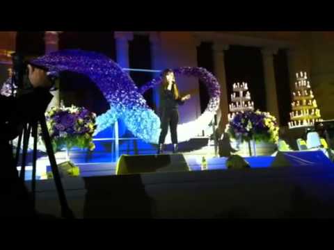 Charice - Listen to one of the best singer in the world!!.