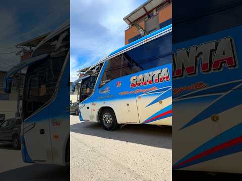 Bus de la Cooperativa de Transporte Santa Isabel