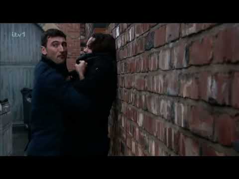 Corrie - Kit Green Arrests Mattie Radcliffe (10th January 2025)