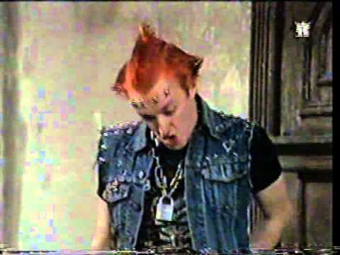 Young Ones Wiecznie młodzi s2e2 (Cash) Lektor PL