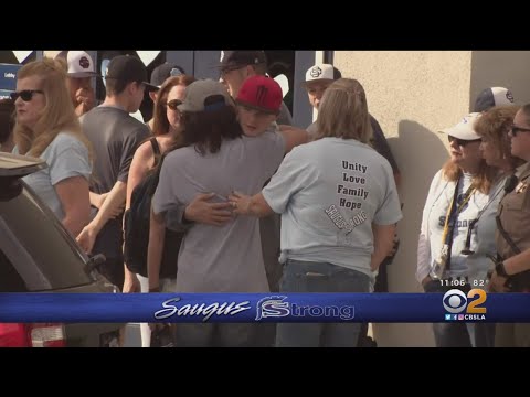 Students Return To Saugus High School For First Time Since Shooting