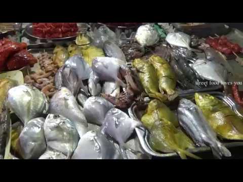 Roasted Fish and Chicken Selling in Indian Street | Street Food Loves You Present Video