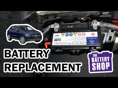 Mercedes-Benz GLA250 (2015) Auxiliary Battery - New Battery Install