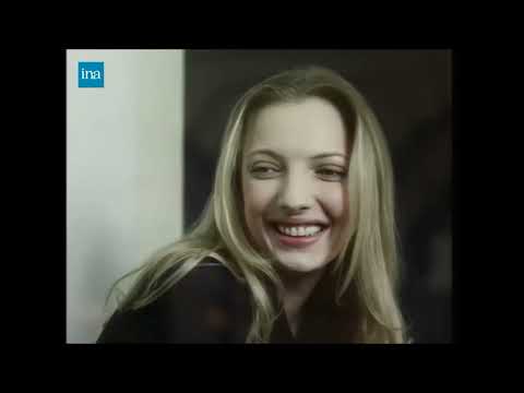 Publicité 2001 Peugeot 206 CC (Le mec qui se la pète)