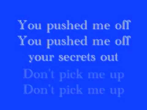 Default- Movin' On Lyrics